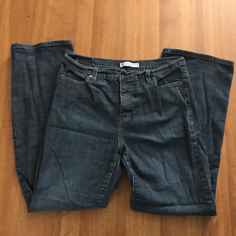 Levi’s 512 Perfectly Slimming Boot Cut Jeans